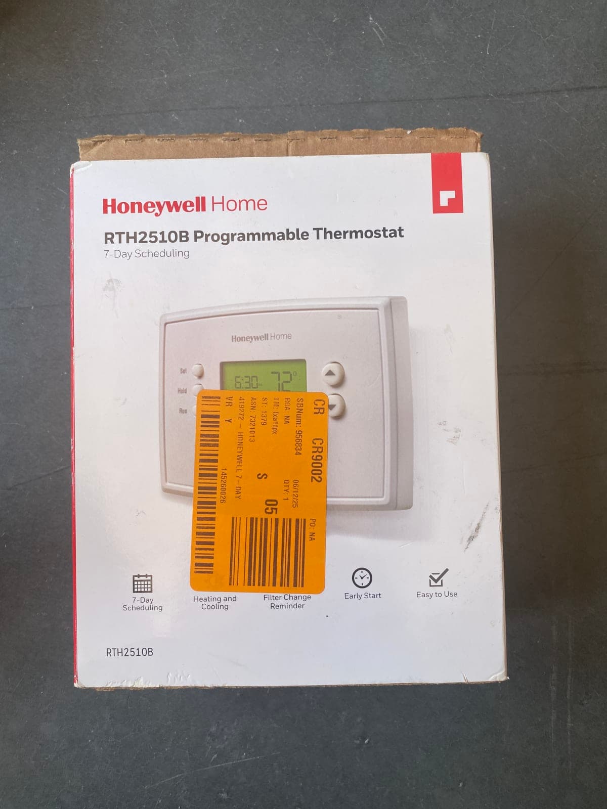Honeywell Home RTH2510B Programmable Thermostat - 7-Day Scheduling