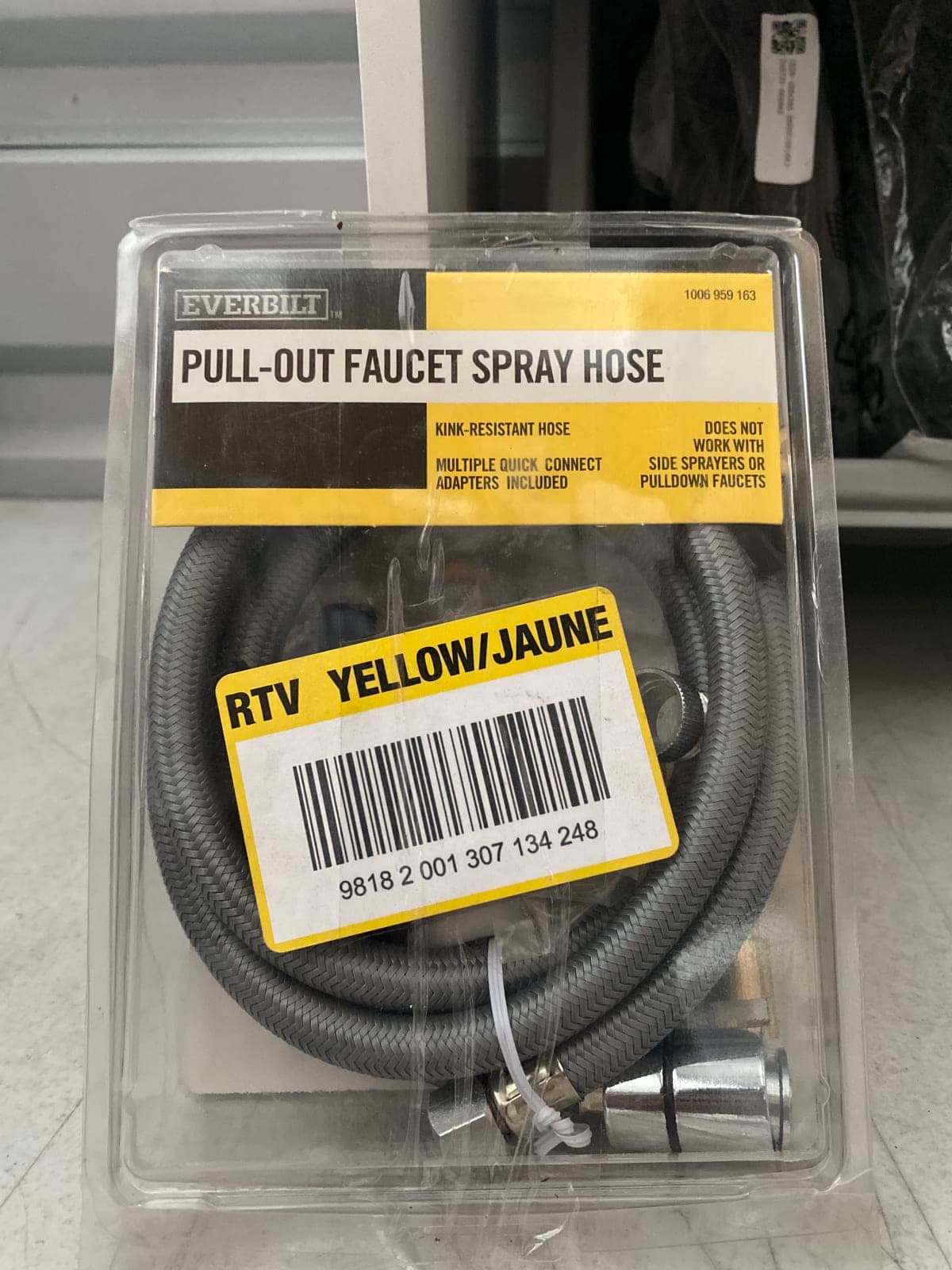 Everbilt Pull-Out Faucet Spray Hose - Kink-Resistant