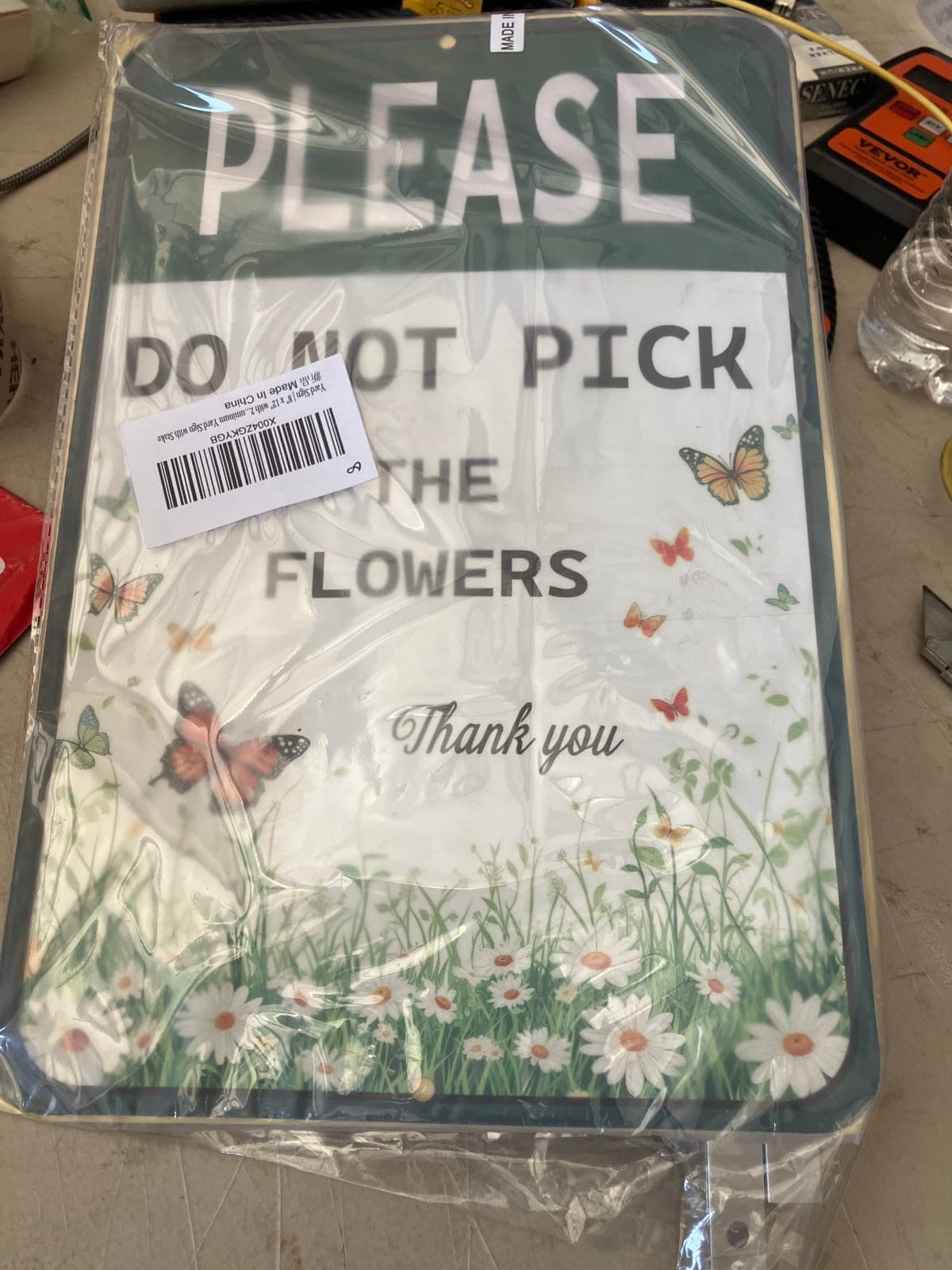 Please Do Not Pick the Flowers Sign - Decorative Garden Warning