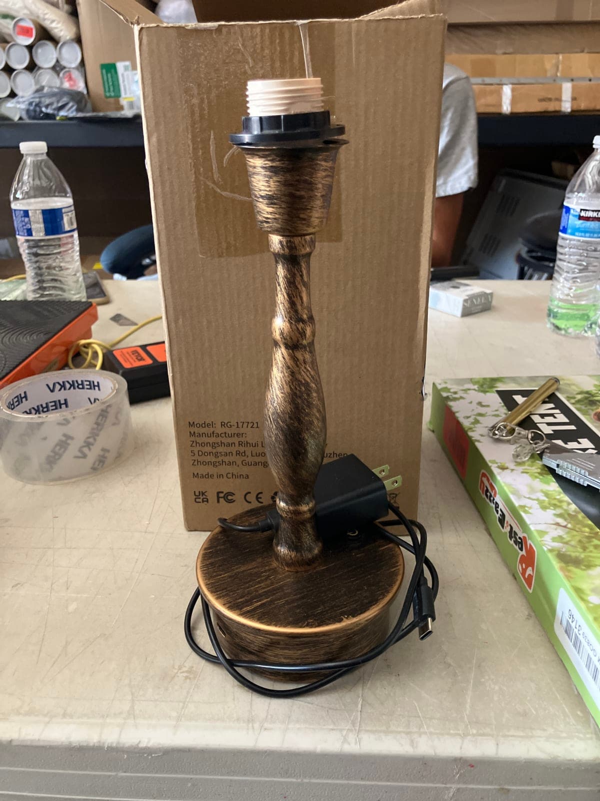 Zhongshan Rihui RG-17721 Vintage Table Lamp Base
