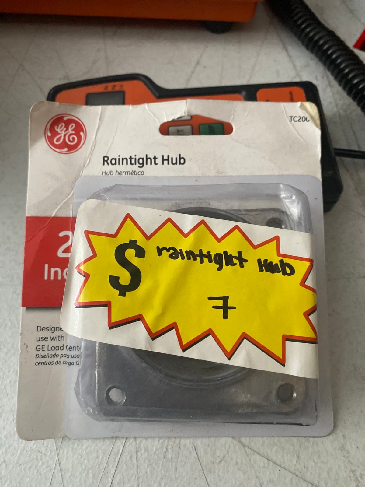 GE Raingtight Hub for Electrical Connections