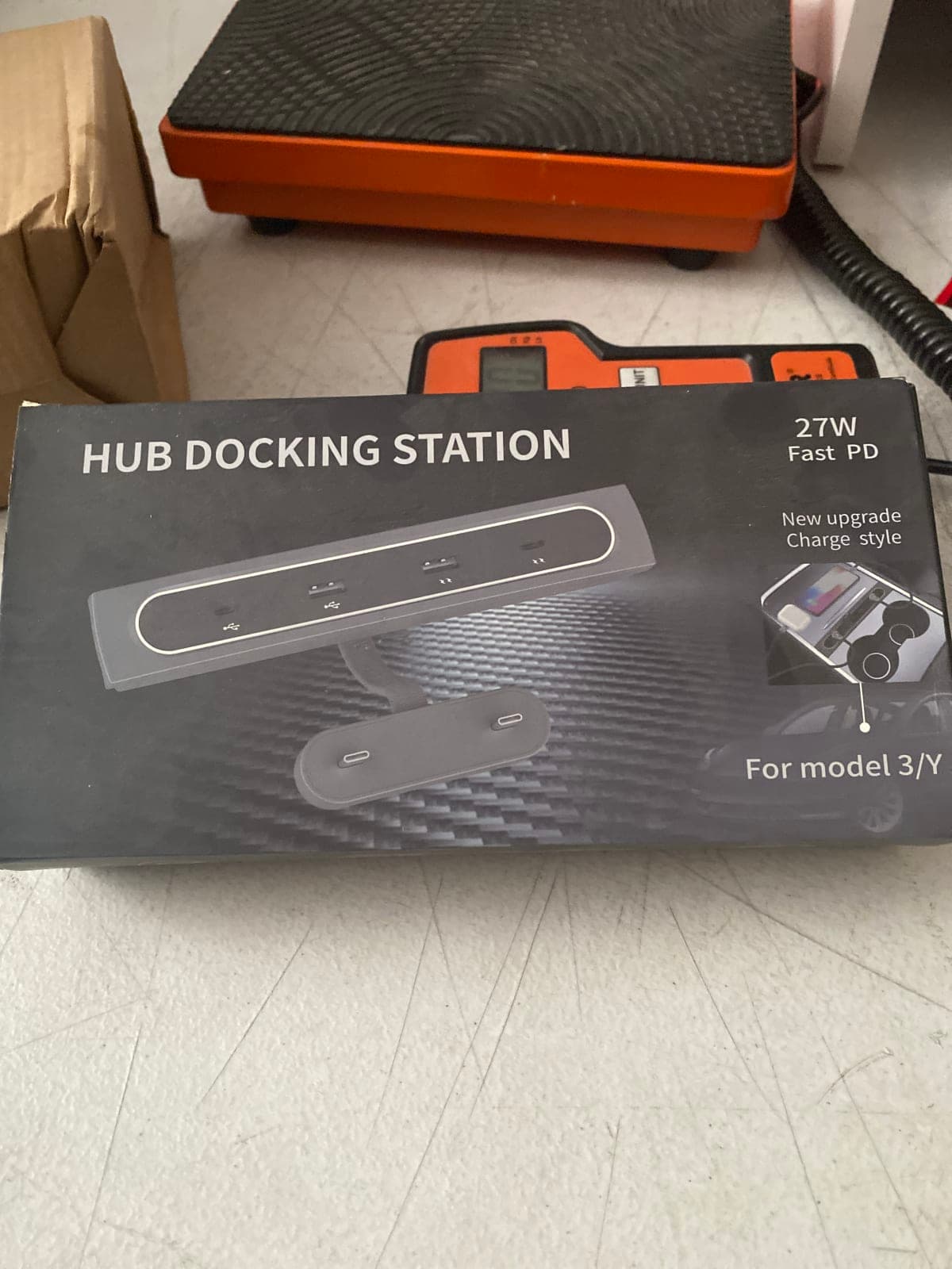 Hub Docking Station 27W Fast PD for Model 3/Y