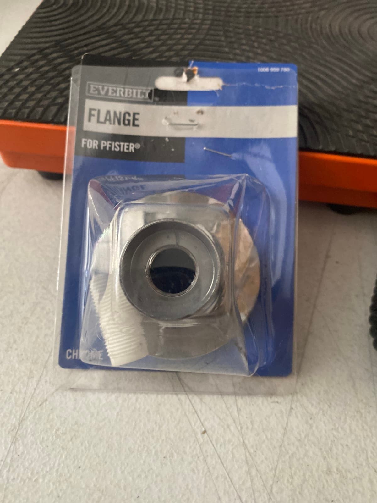 Everbilt Flange for Pfister Faucets - Chrome Finish