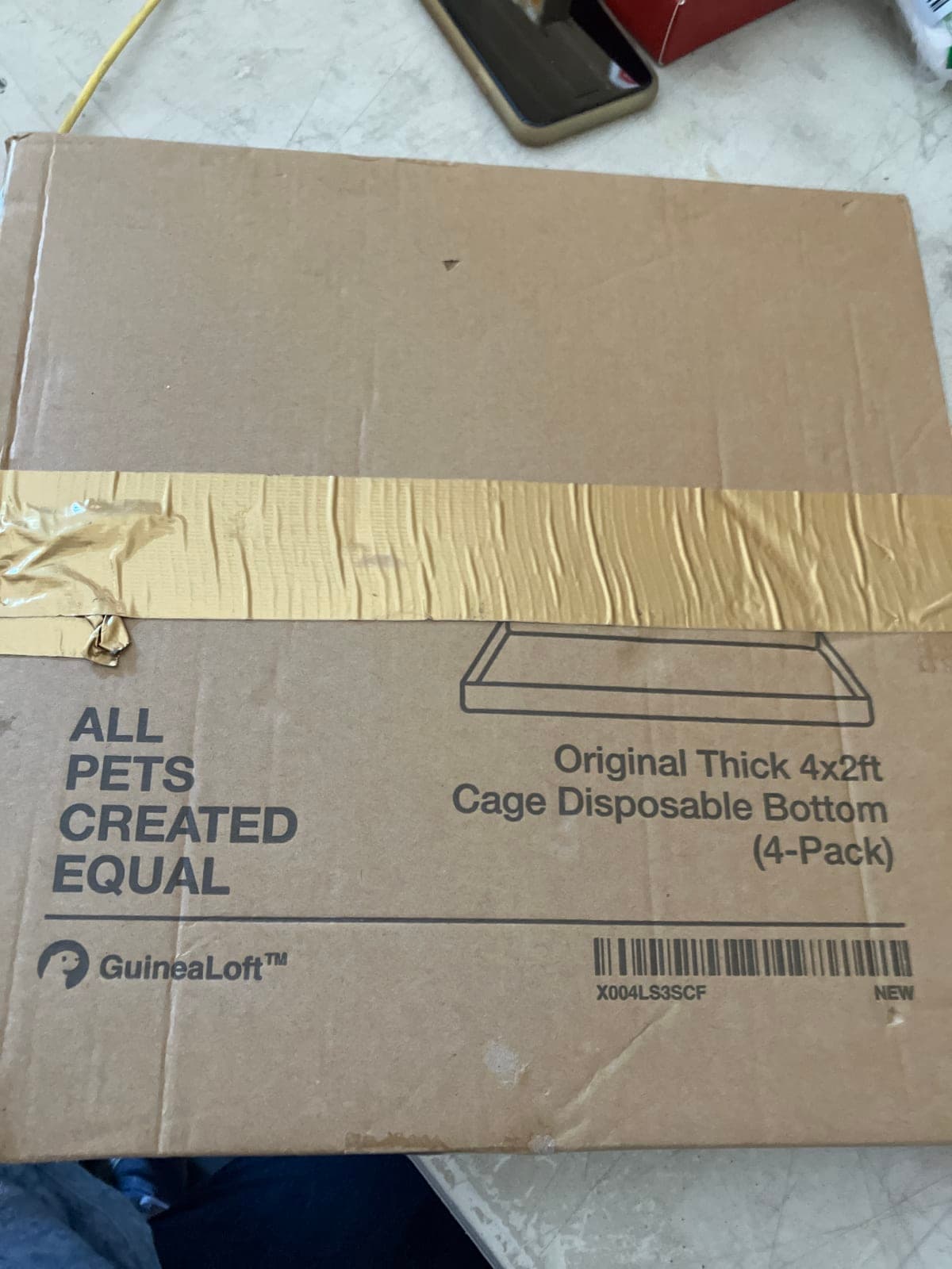 GuineaLoft Original Thick 4x2ft Cage Disposable Bottom (4-Pack)