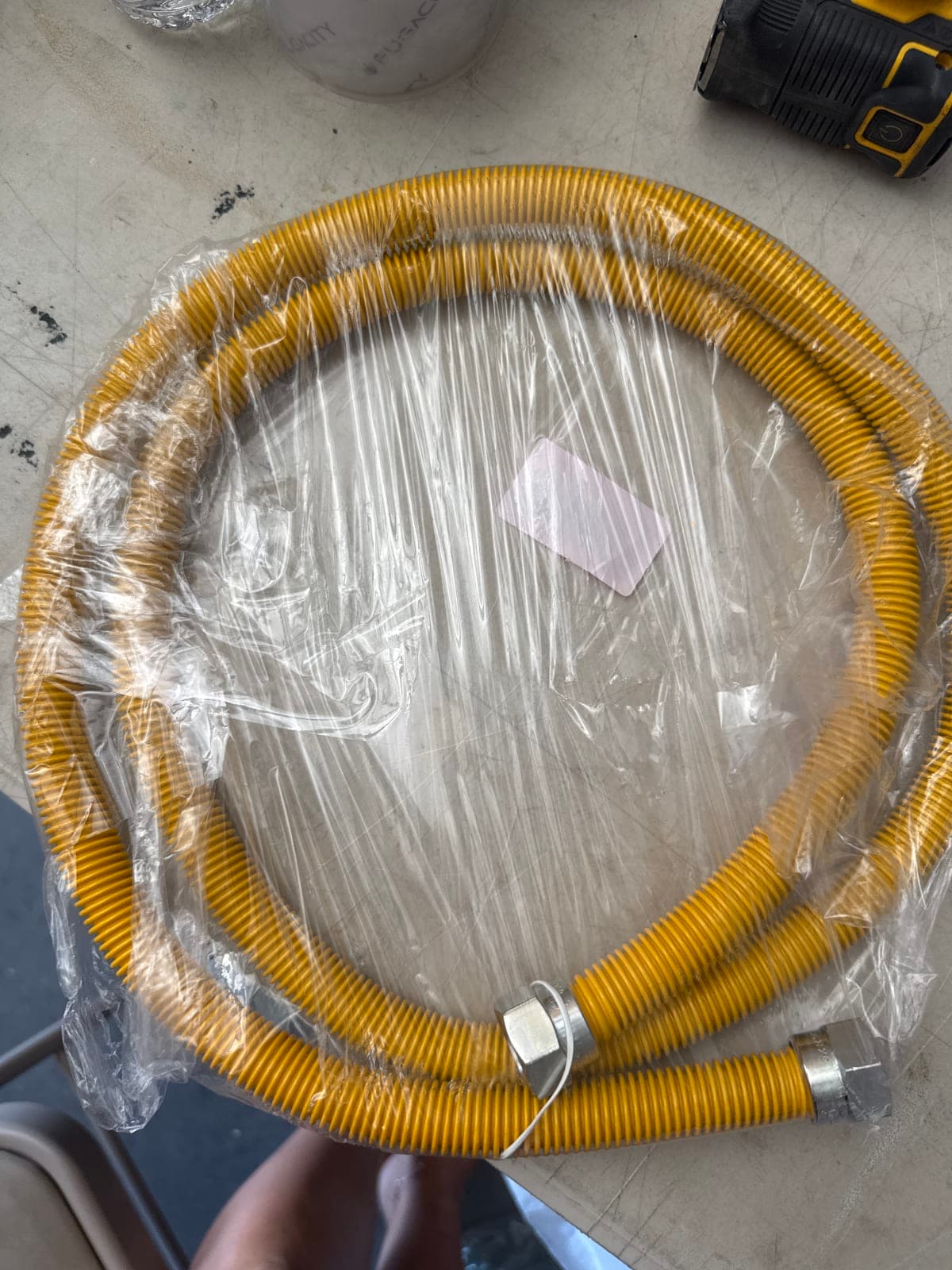 Flexible Gas Line Connector - Yellow 3/4"