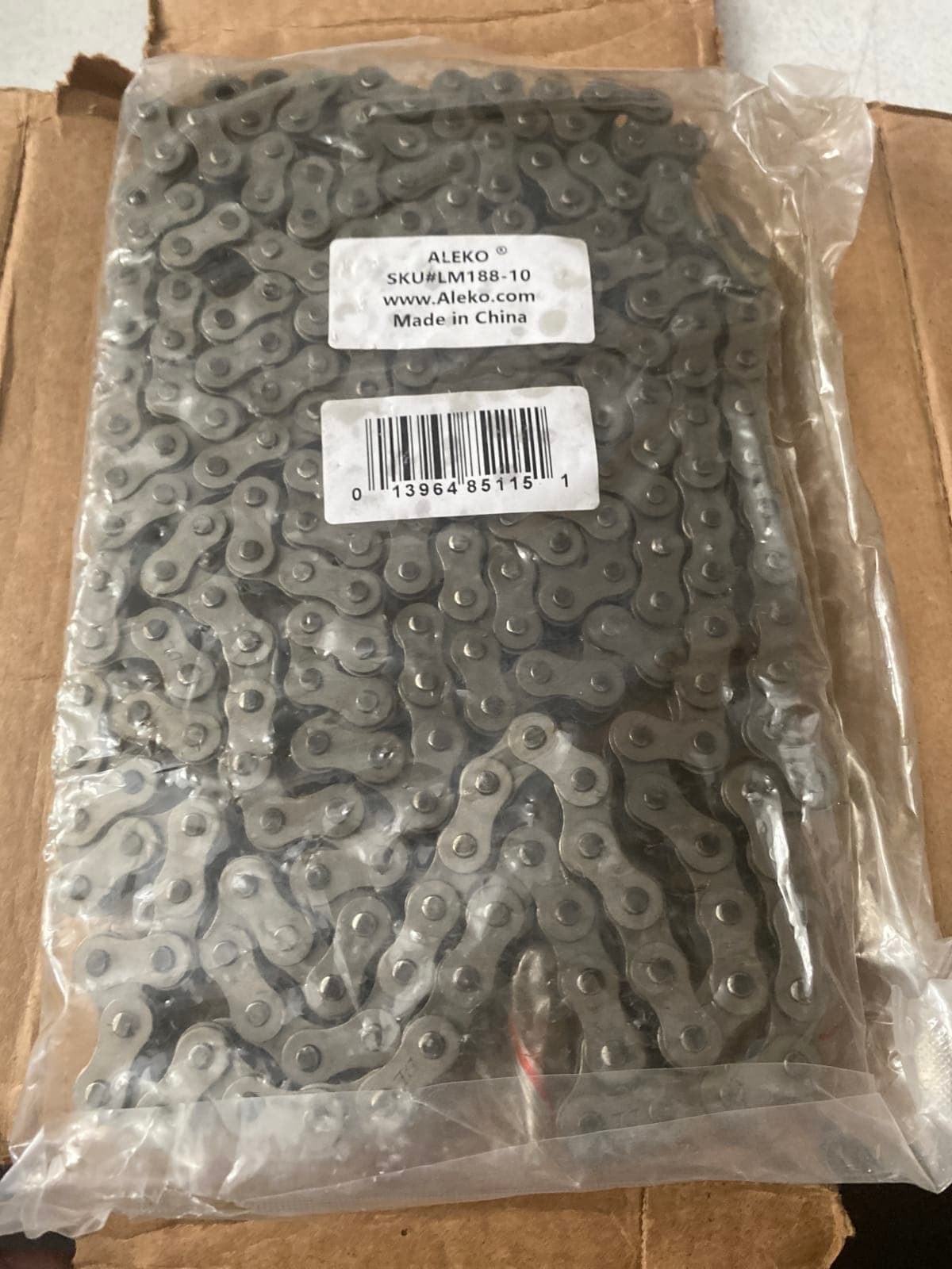 Aleko LM188-10 Chain Link Set