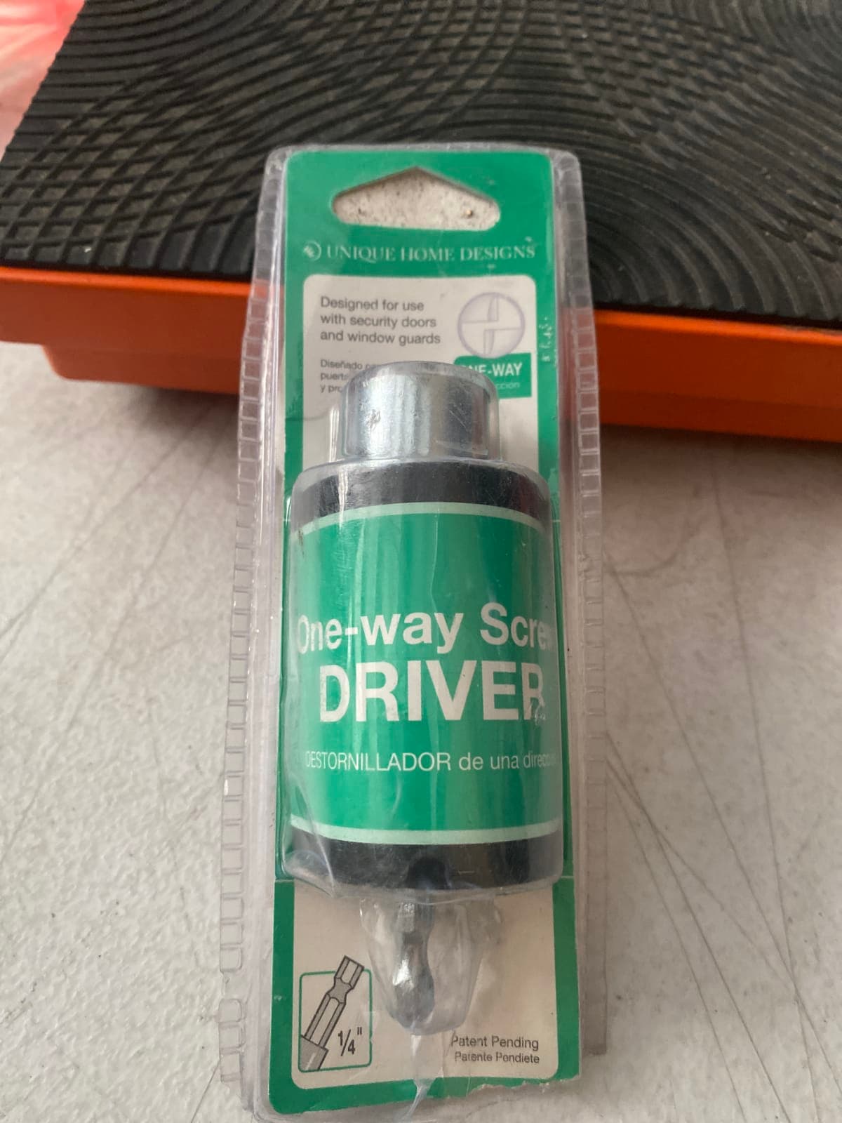 Unique Home Designs One-Way Screw Driver