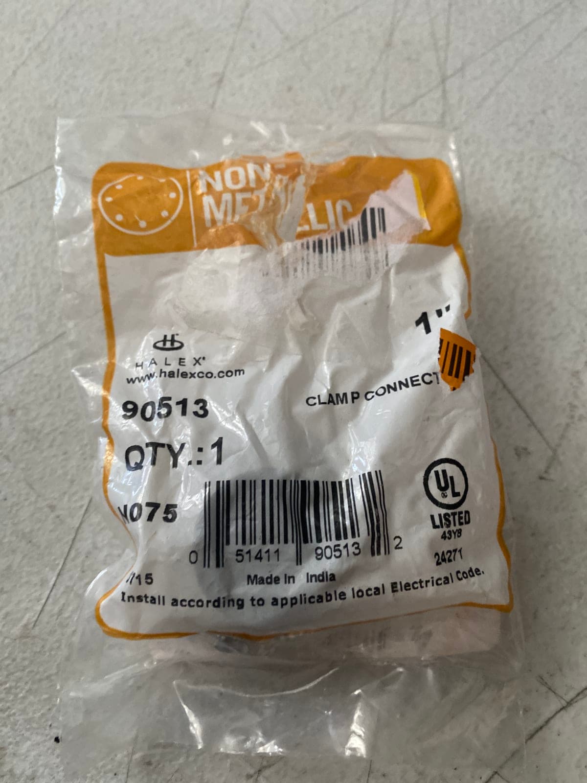 Halex Non-Metallic Clamp Connector 1-Inch
