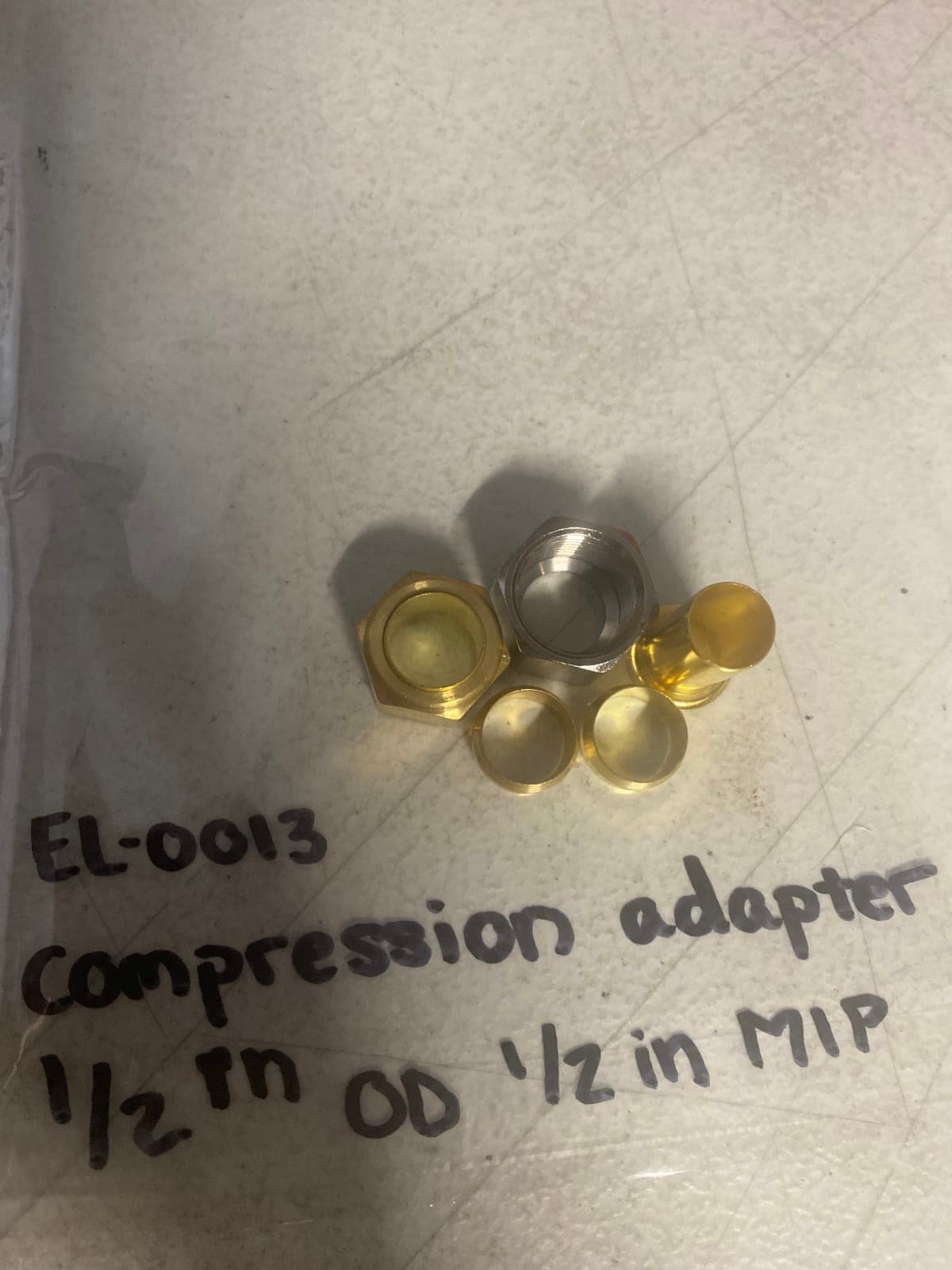 Compression Adapter 1/2 in OD 1/2 in MIP