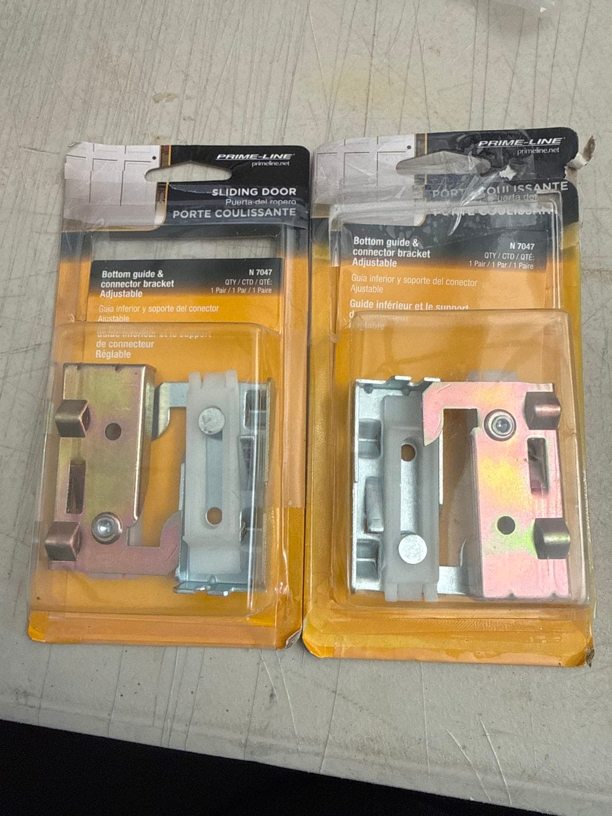 Prime-Line Sliding Door Bottom Guide & Connector Bracket Set
