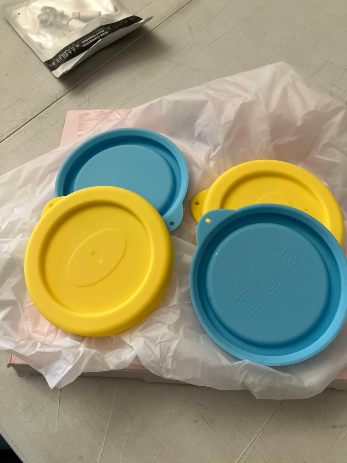 Colorful Silicone Food Storage Lids Set - 4 Pack