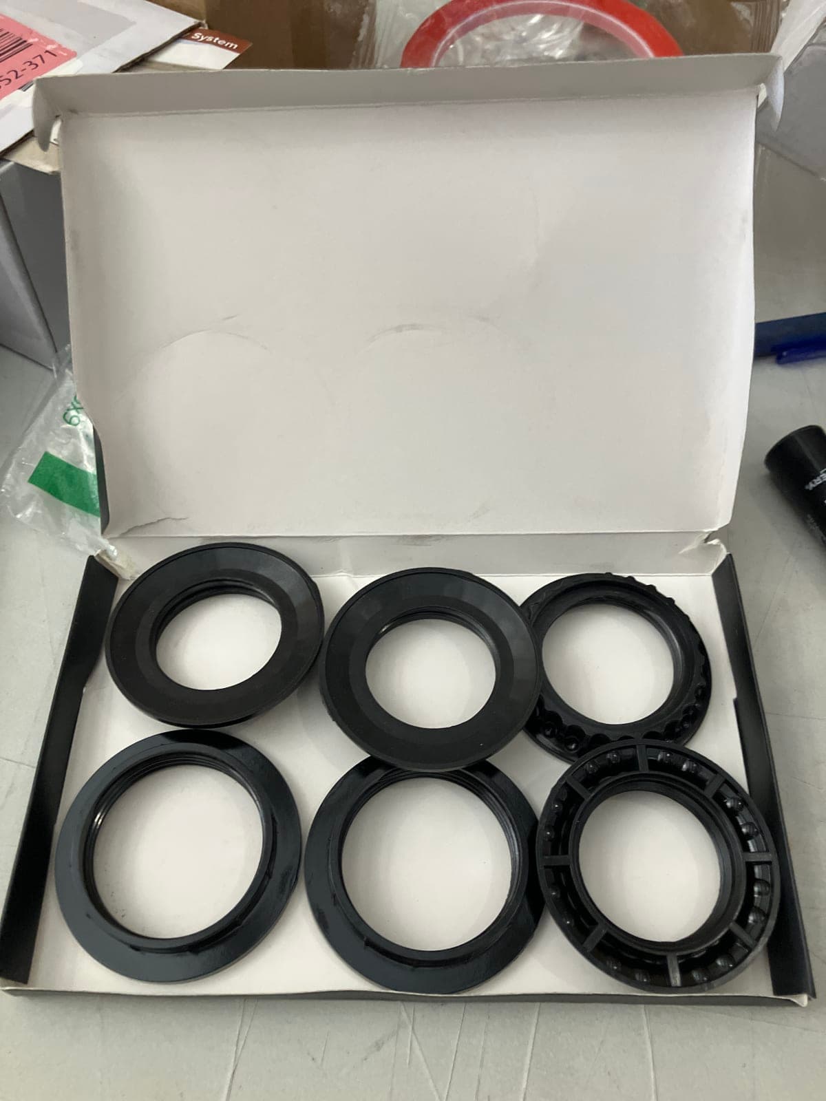 DiCUNO E26 Lamp Shade Rings - Set of 4 Black
