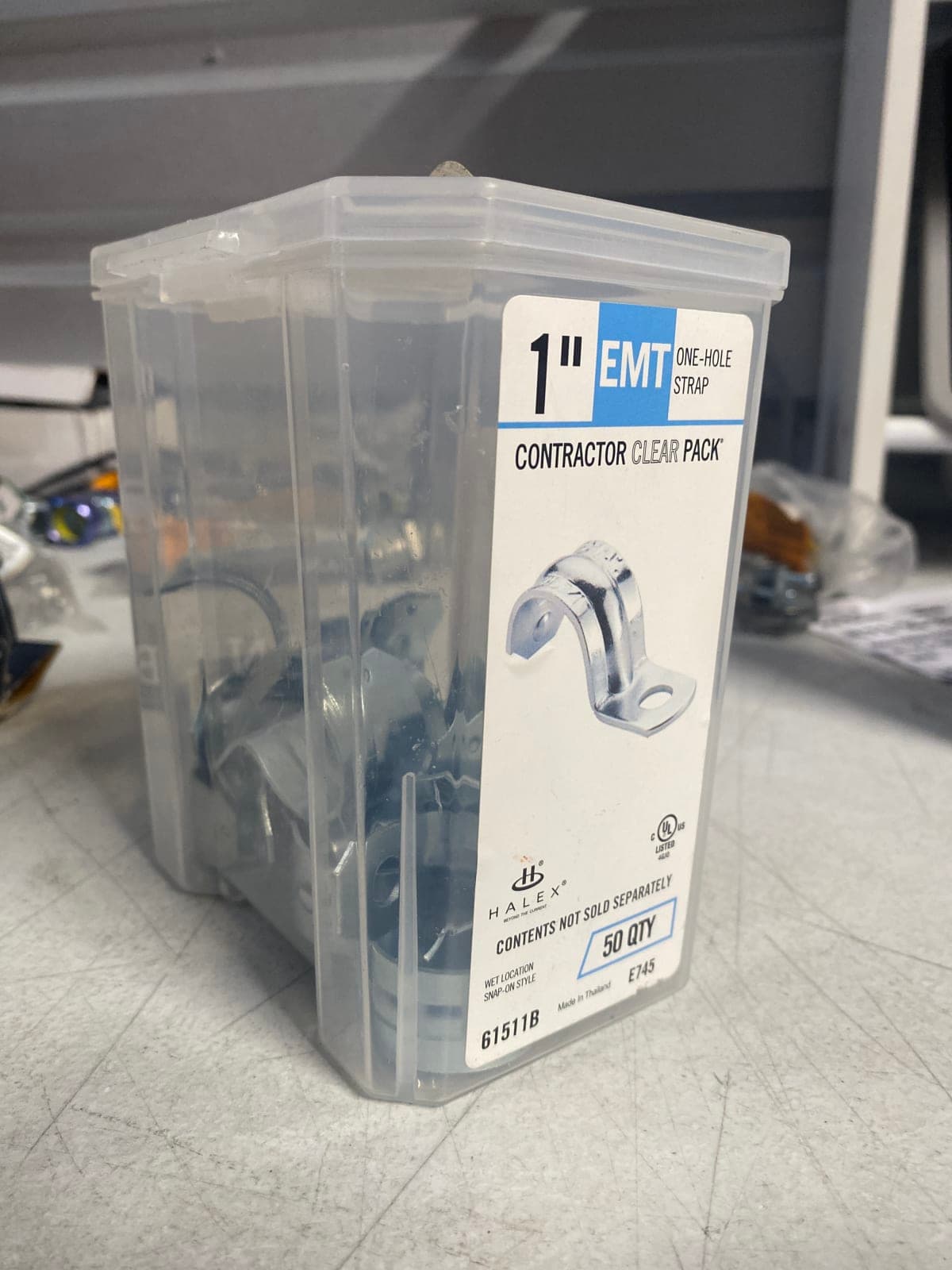 Halex 1" EMT One-Hole Strap Contractor Clear Pack