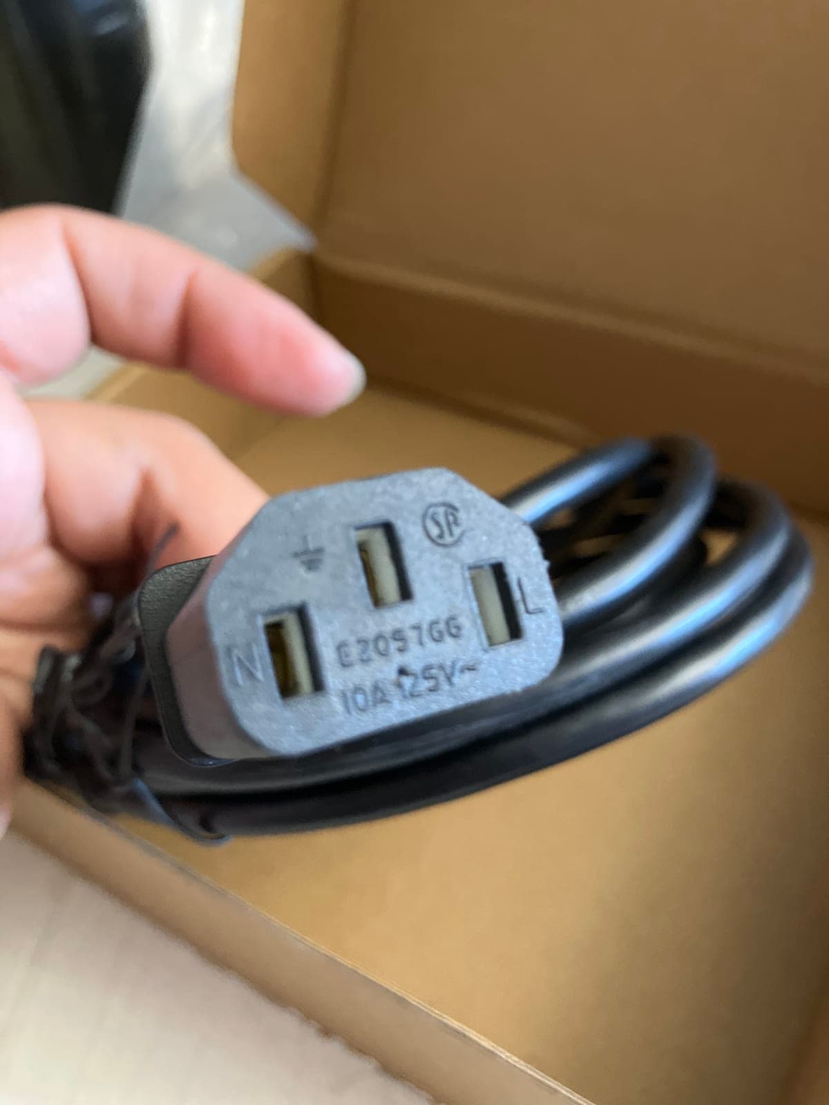 Amazon Basics 10 ft Computer Power Cord - Black