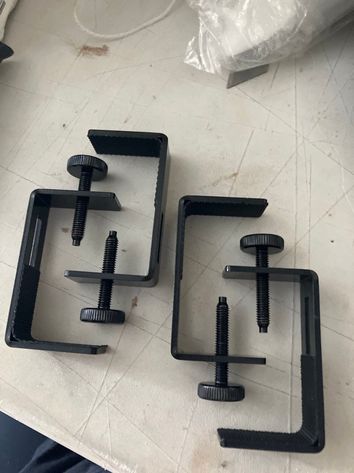 Adjustable Corner Clamps for Woodworking Projects