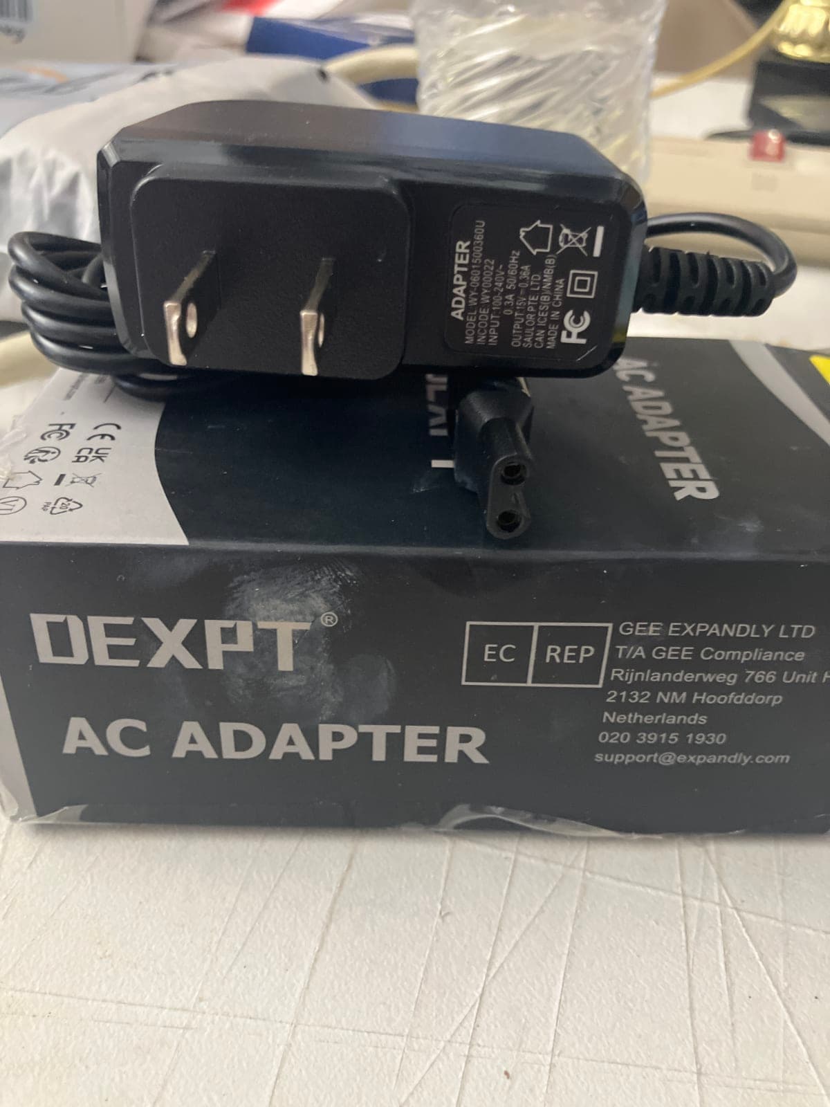 DEXPT AC Adapter - Reliable Power Supply for Your Devices